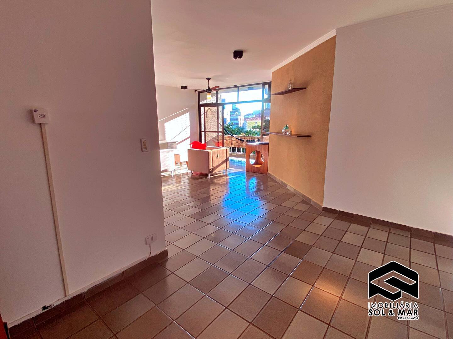 Apartamento à venda e aluguel com 3 quartos, 95m² - Foto 10