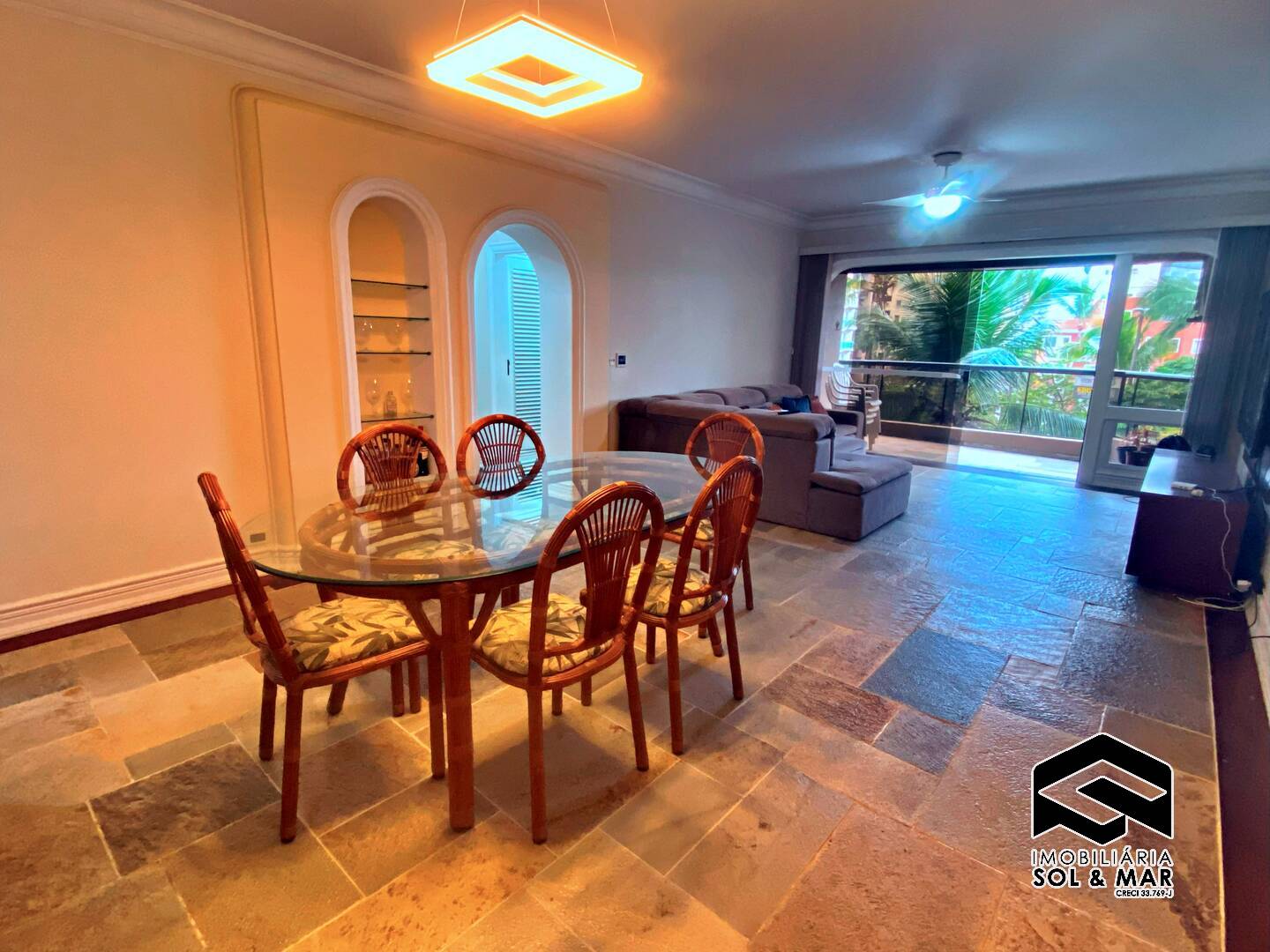 Apartamento à venda e aluguel com 4 quartos, 142m² - Foto 1