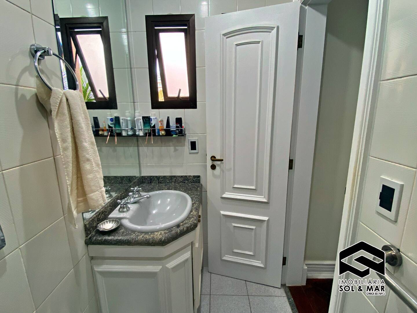 Apartamento à venda e aluguel com 4 quartos, 142m² - Foto 21