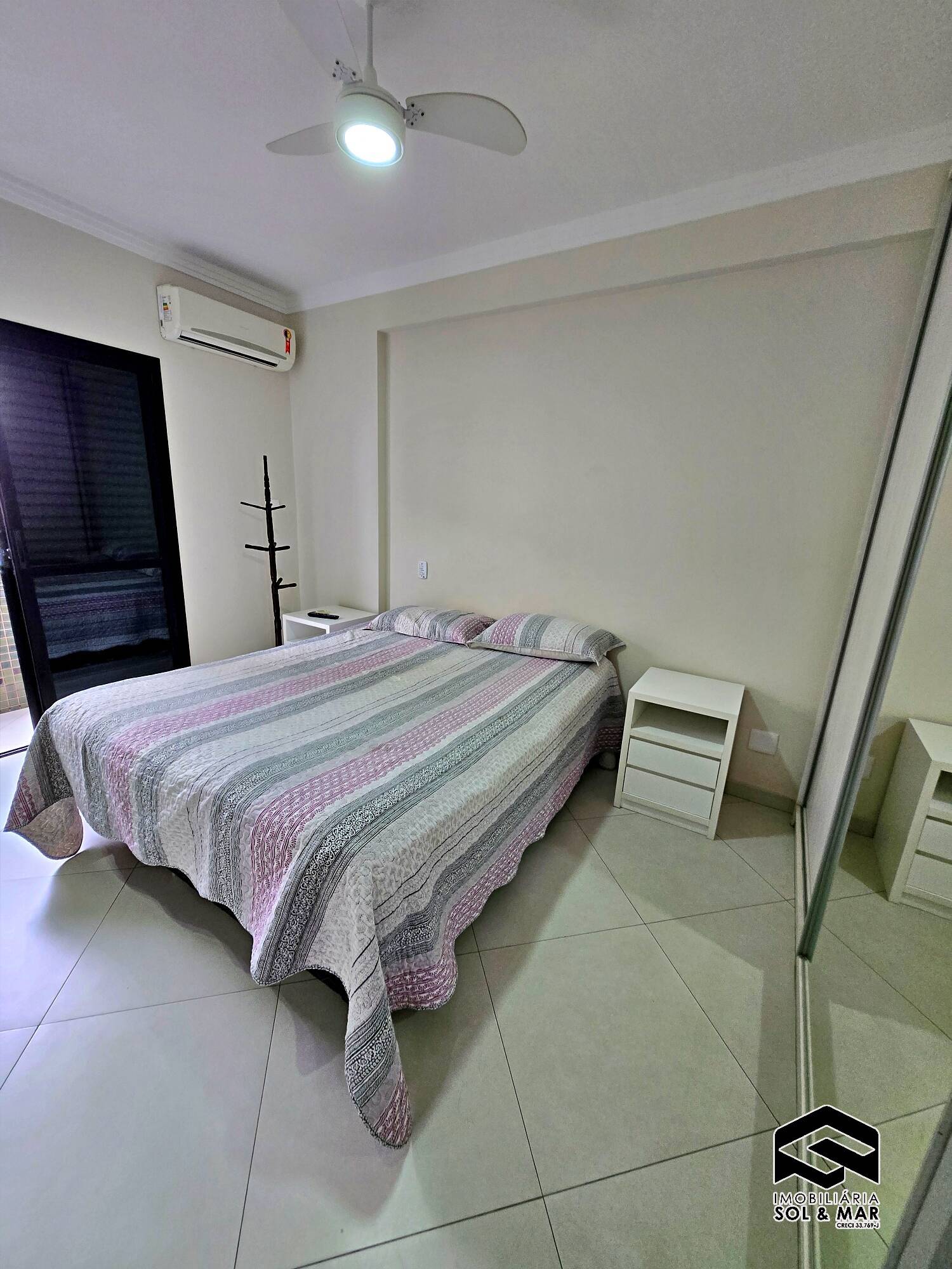 Apartamento à venda e aluguel com 2 quartos, 61m² - Foto 5