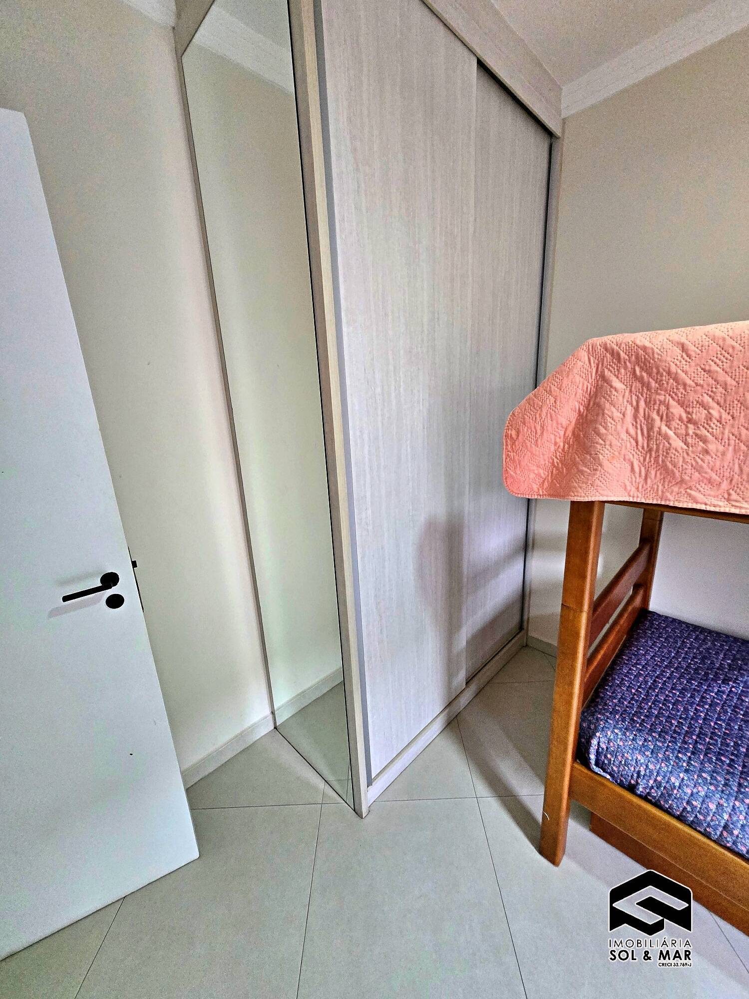 Apartamento à venda e aluguel com 2 quartos, 61m² - Foto 10