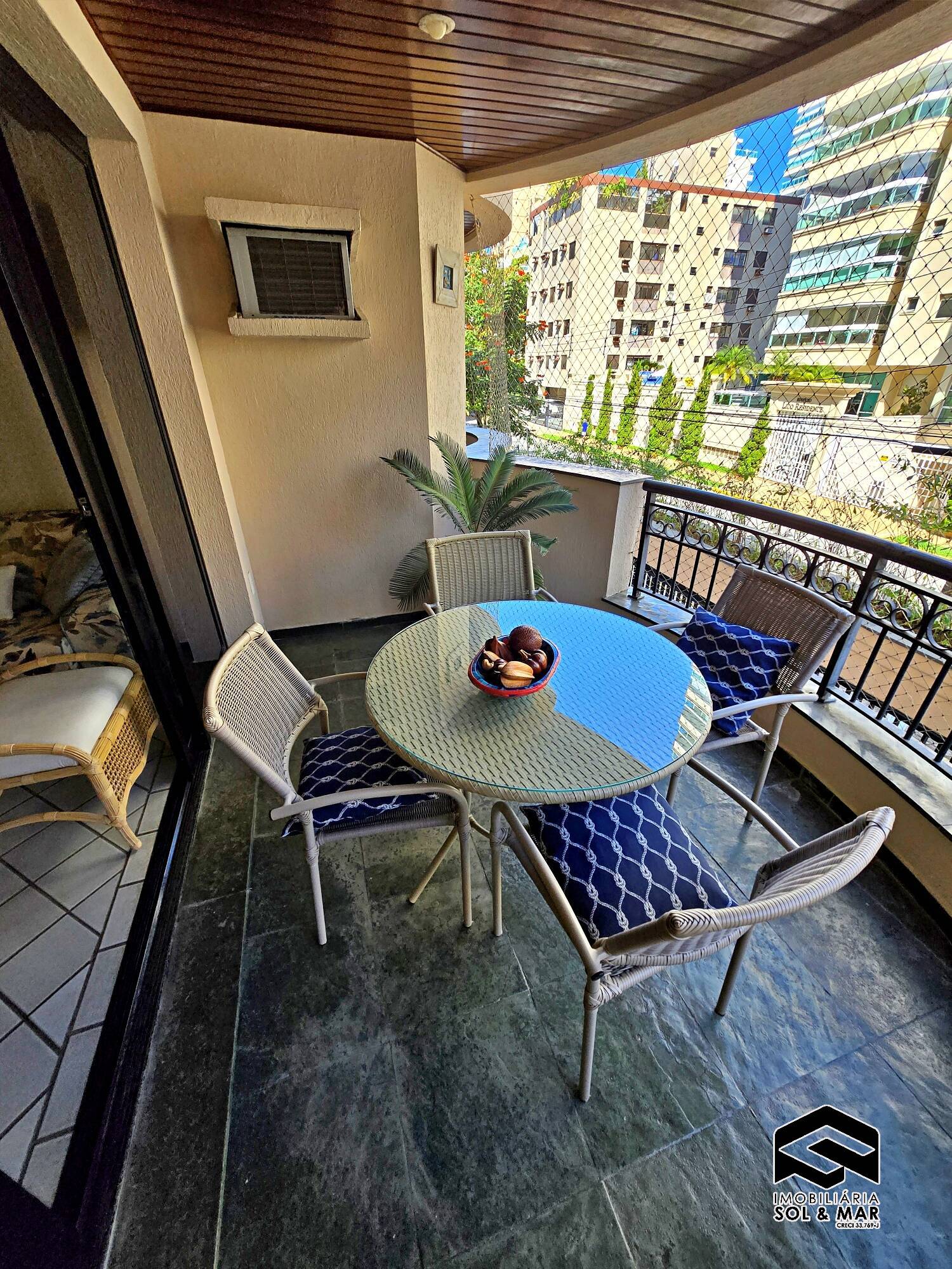 Apartamento à venda e aluguel com 3 quartos, 100m² - Foto 3
