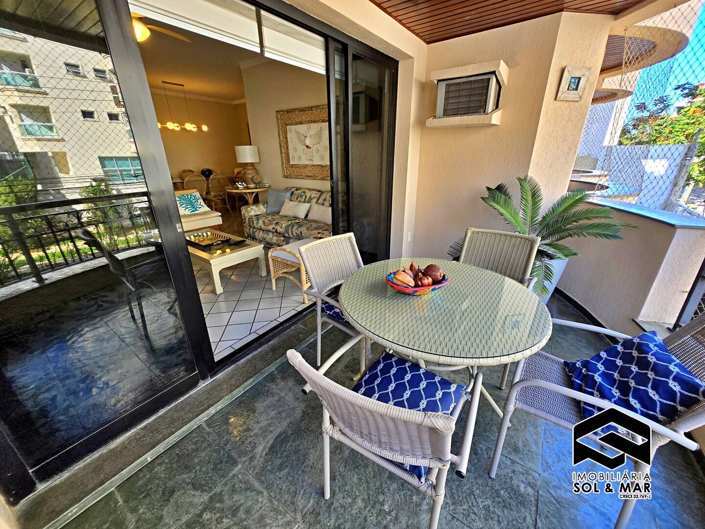 Apartamento à venda e aluguel com 3 quartos, 100m² - Foto 4