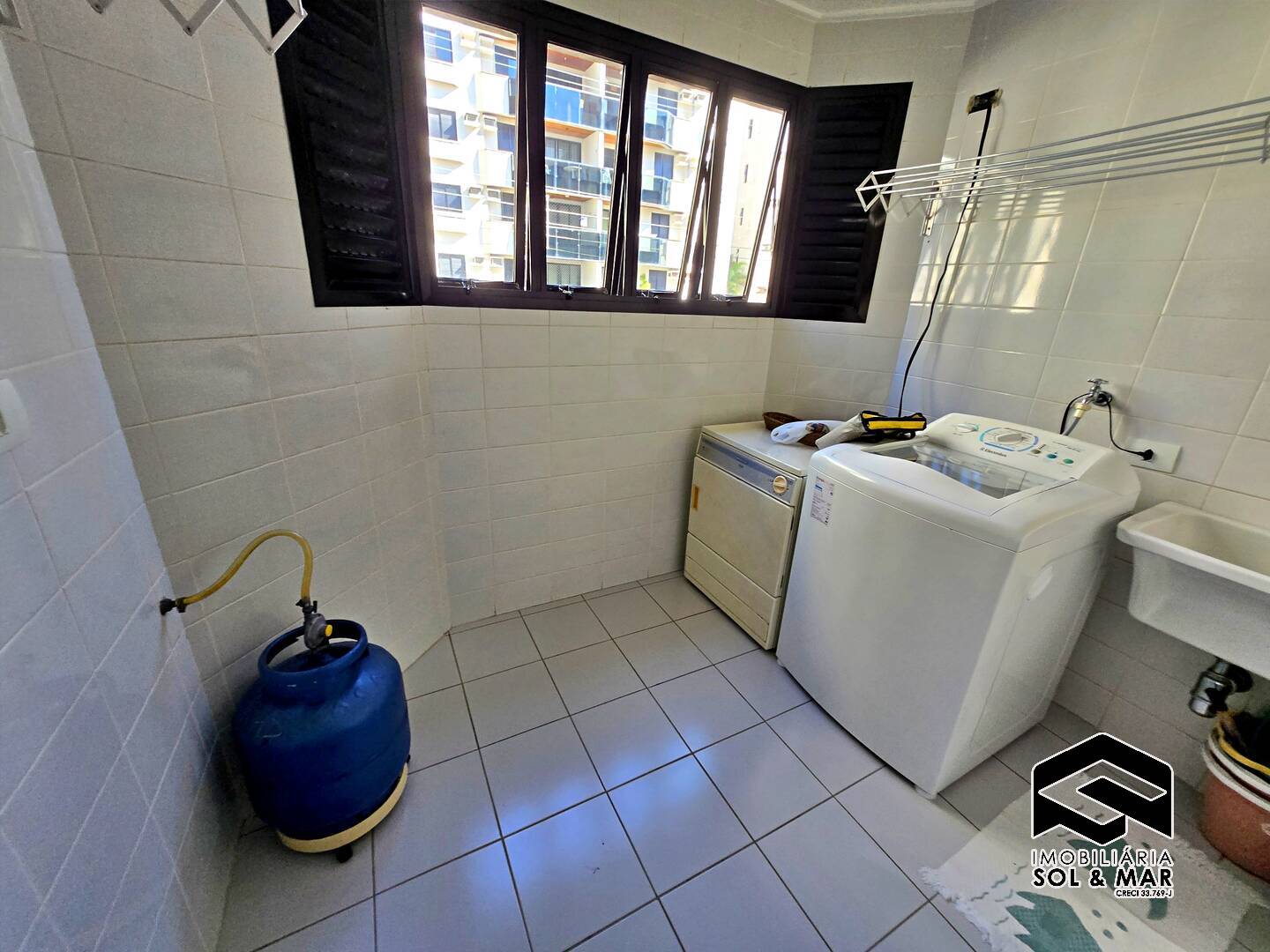 Apartamento à venda e aluguel com 3 quartos, 100m² - Foto 20