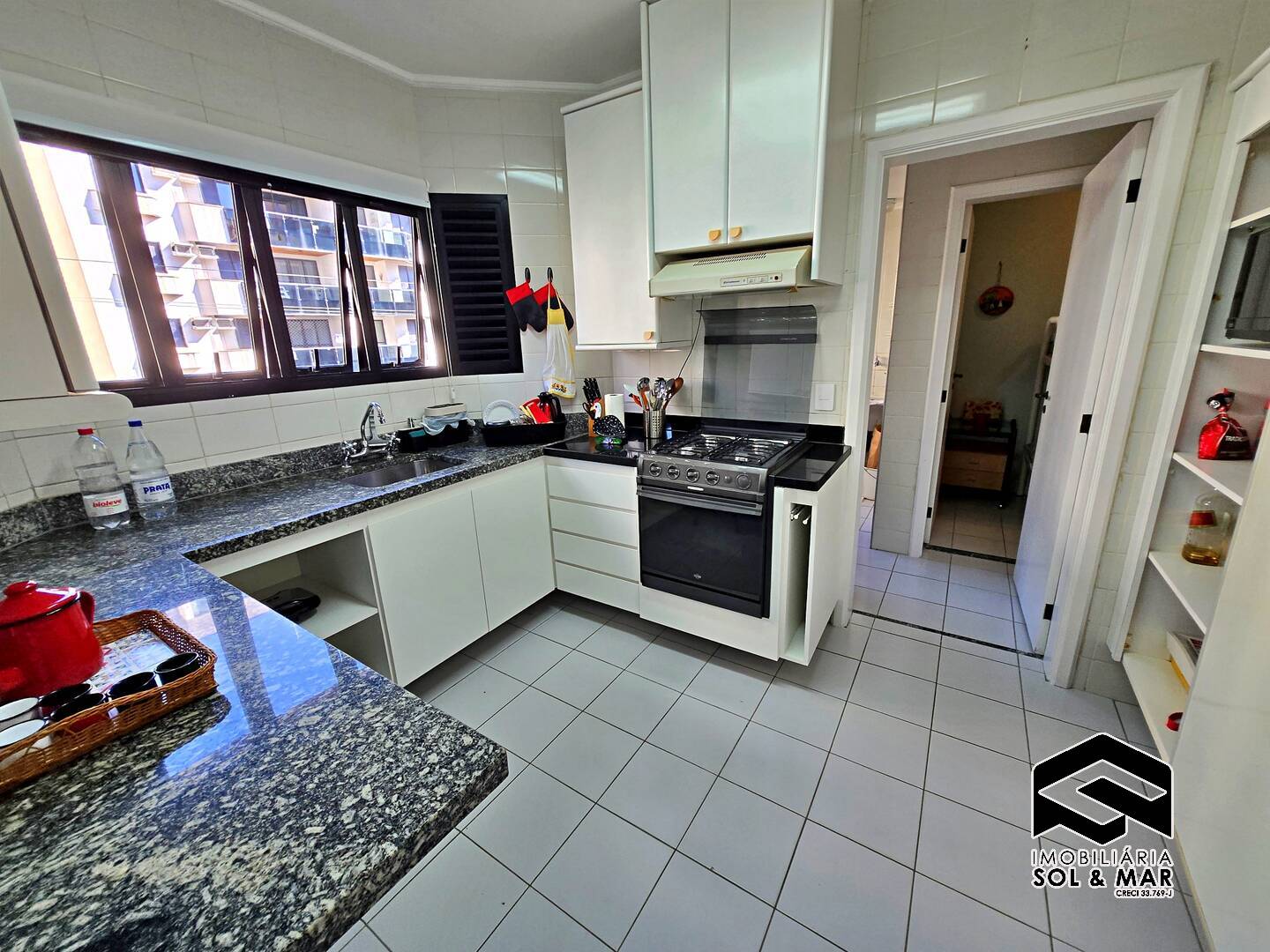 Apartamento à venda e aluguel com 3 quartos, 100m² - Foto 14