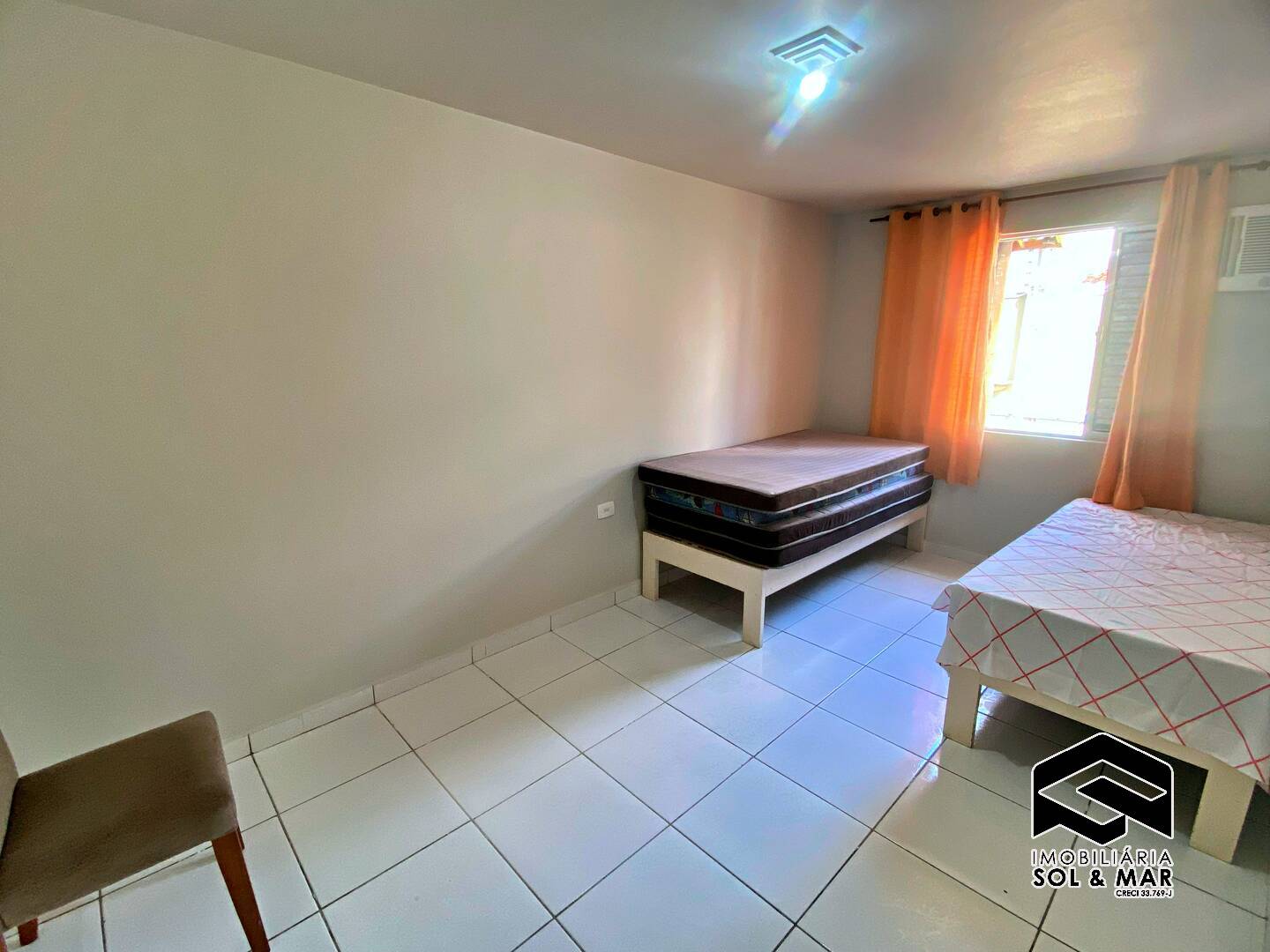 Casa à venda com 3 quartos, 106m² - Foto 10