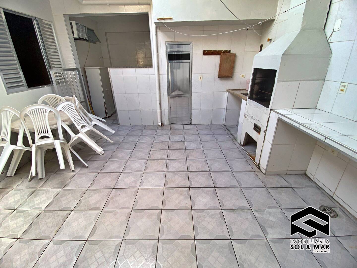 Casa à venda com 3 quartos, 106m² - Foto 27