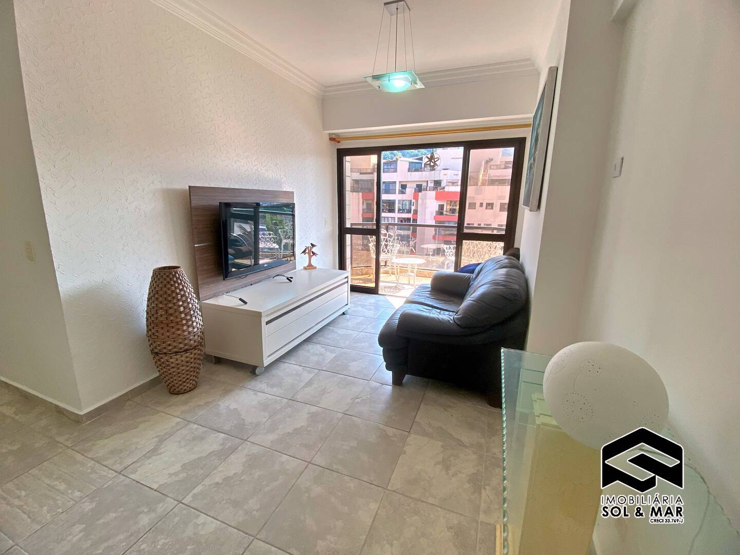 Apartamento para alugar com 3 quartos, 110m² - Foto 3