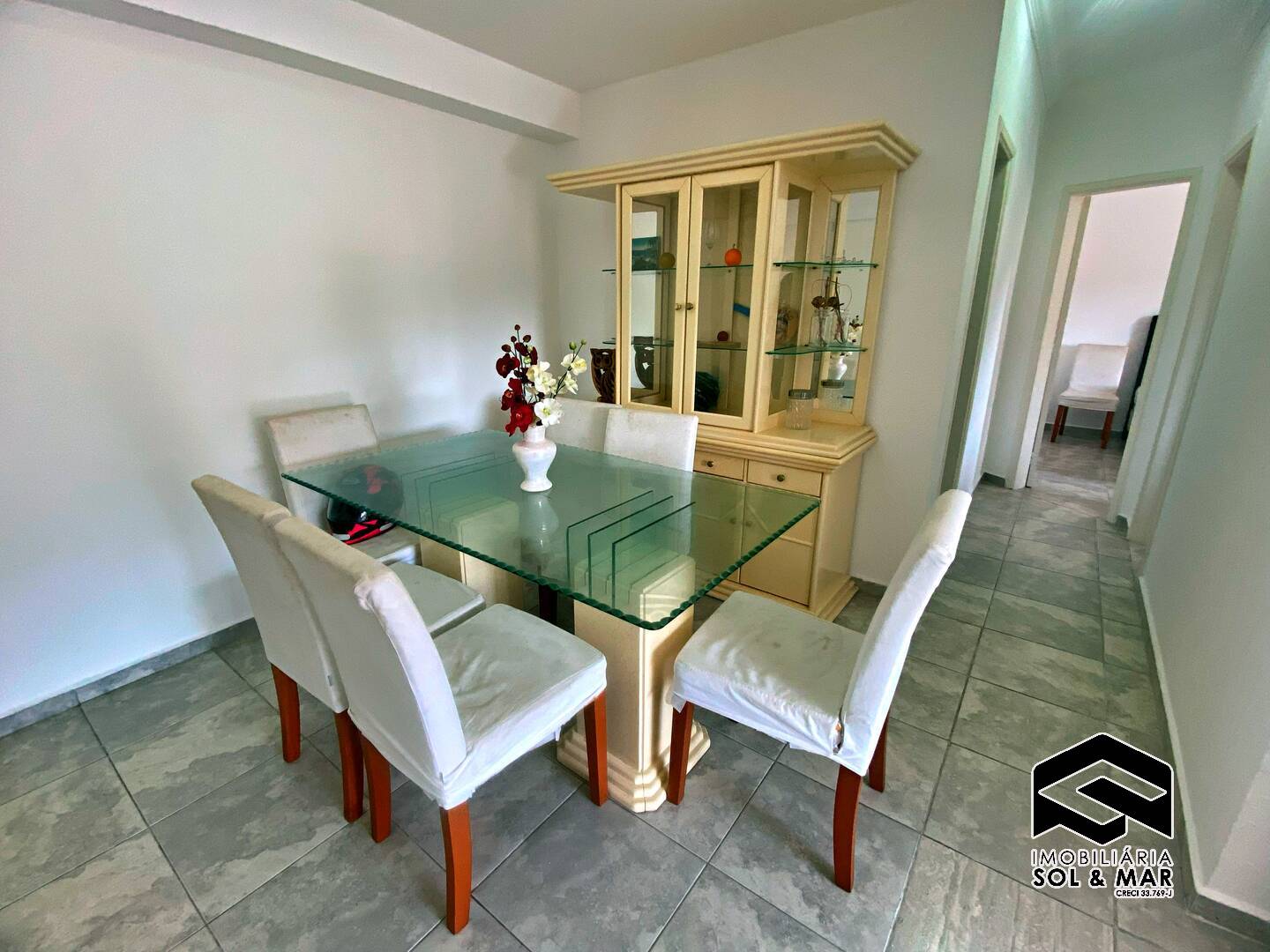 Apartamento para alugar com 3 quartos, 110m² - Foto 9