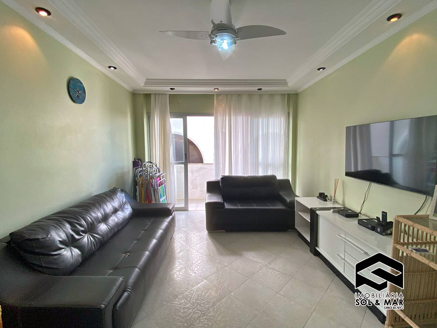 Apartamento para alugar com 3 quartos, 85m² - Foto 3