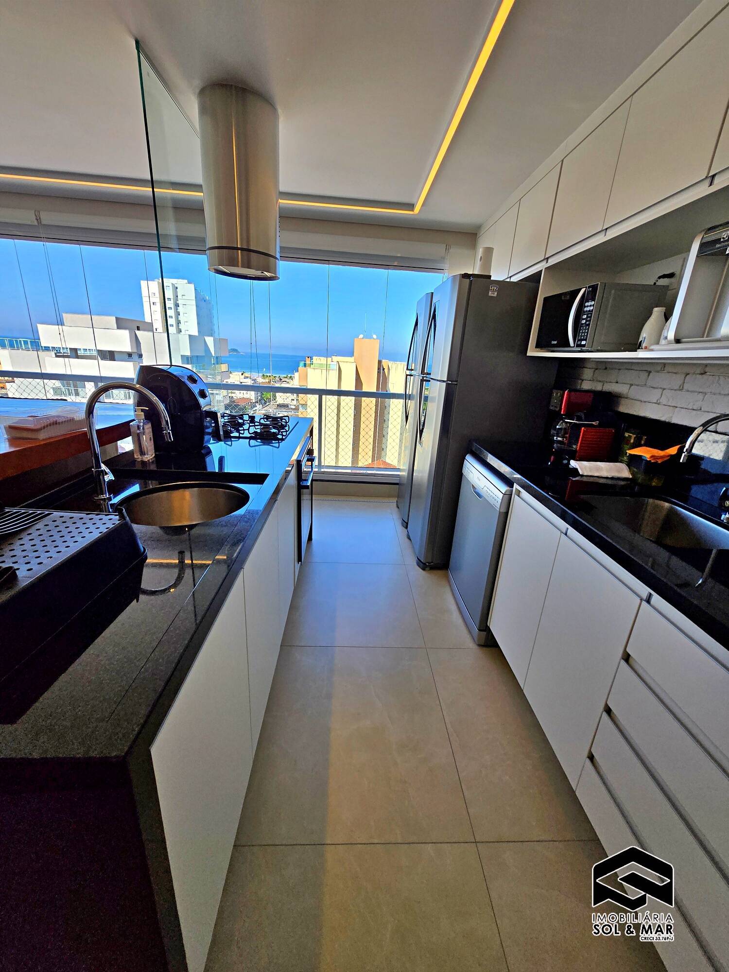Apartamento à venda com 3 quartos, 104m² - Foto 11