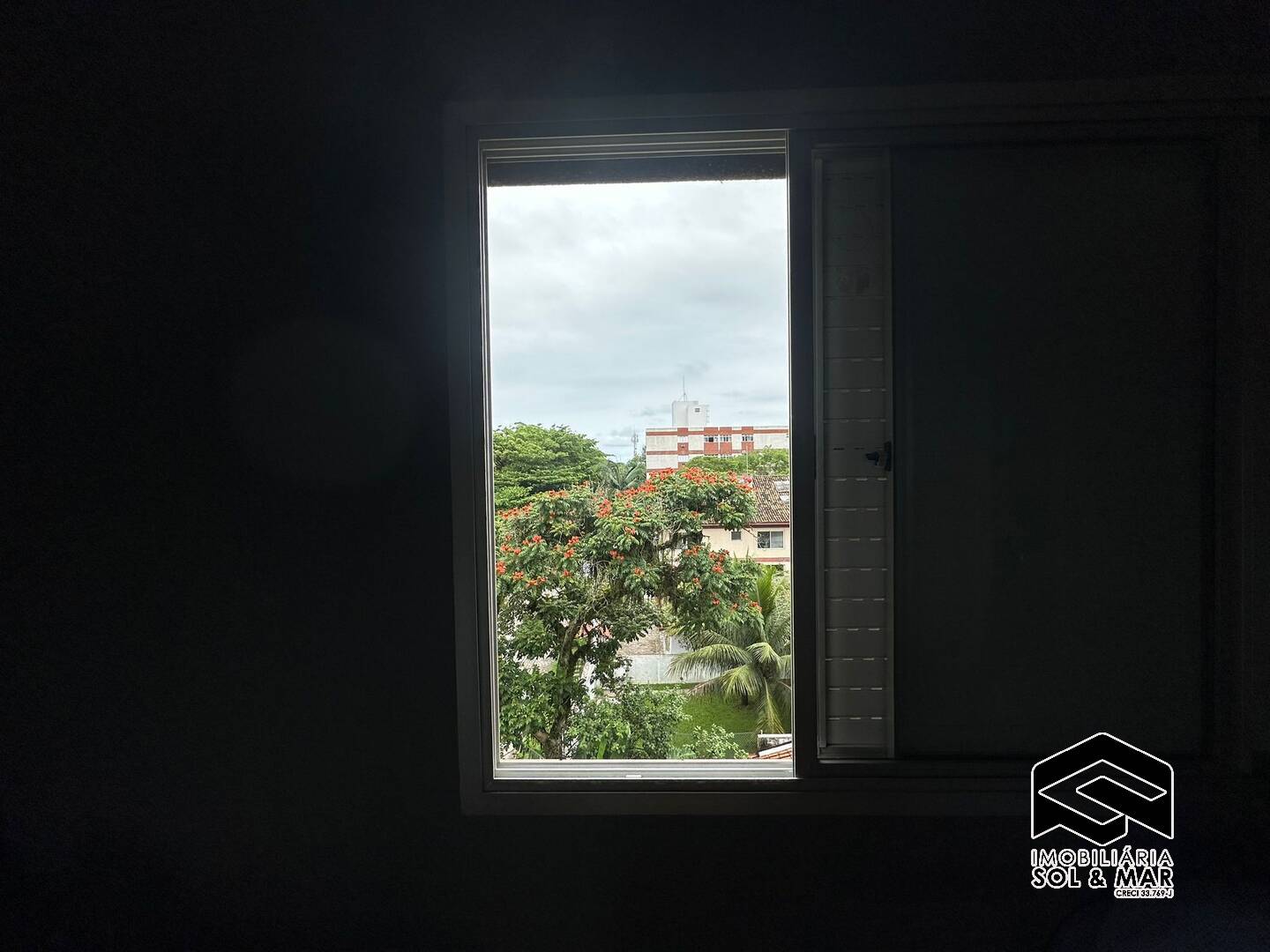 Apartamento à venda com 2 quartos, 60m² - Foto 8