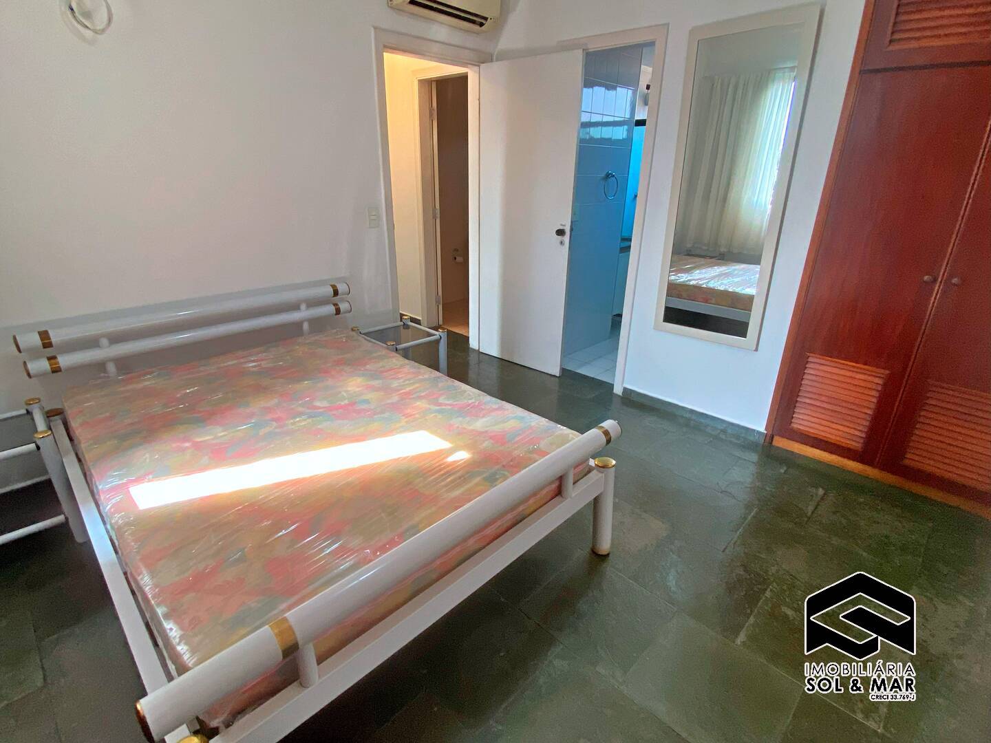 Apartamento à venda e aluguel com 2 quartos, 68m² - Foto 11