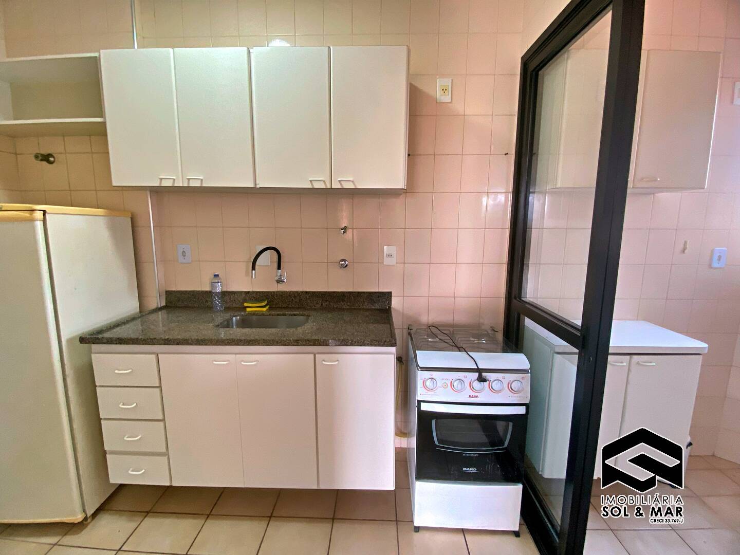 Apartamento à venda e aluguel com 2 quartos, 68m² - Foto 21