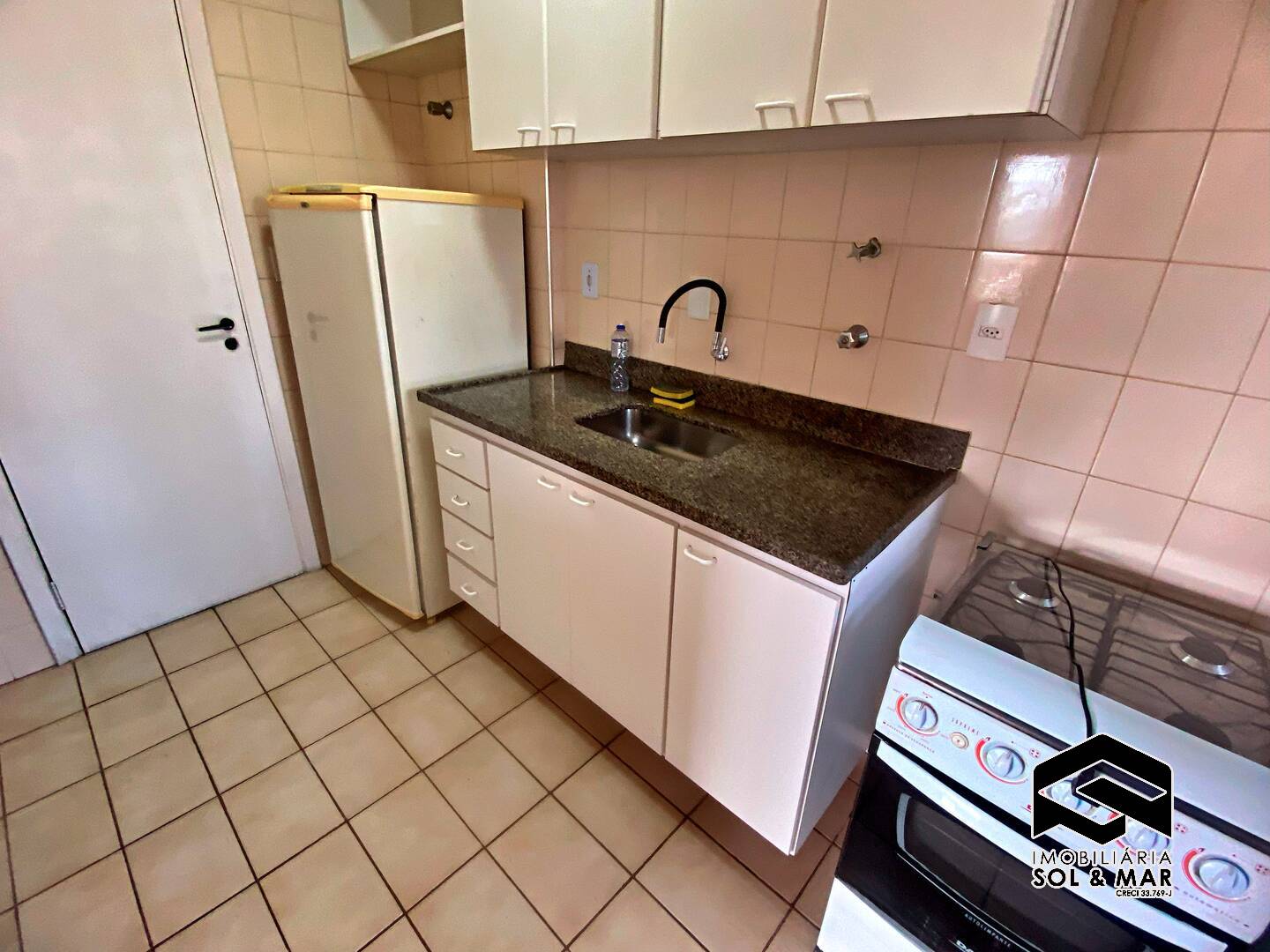 Apartamento à venda e aluguel com 2 quartos, 68m² - Foto 22