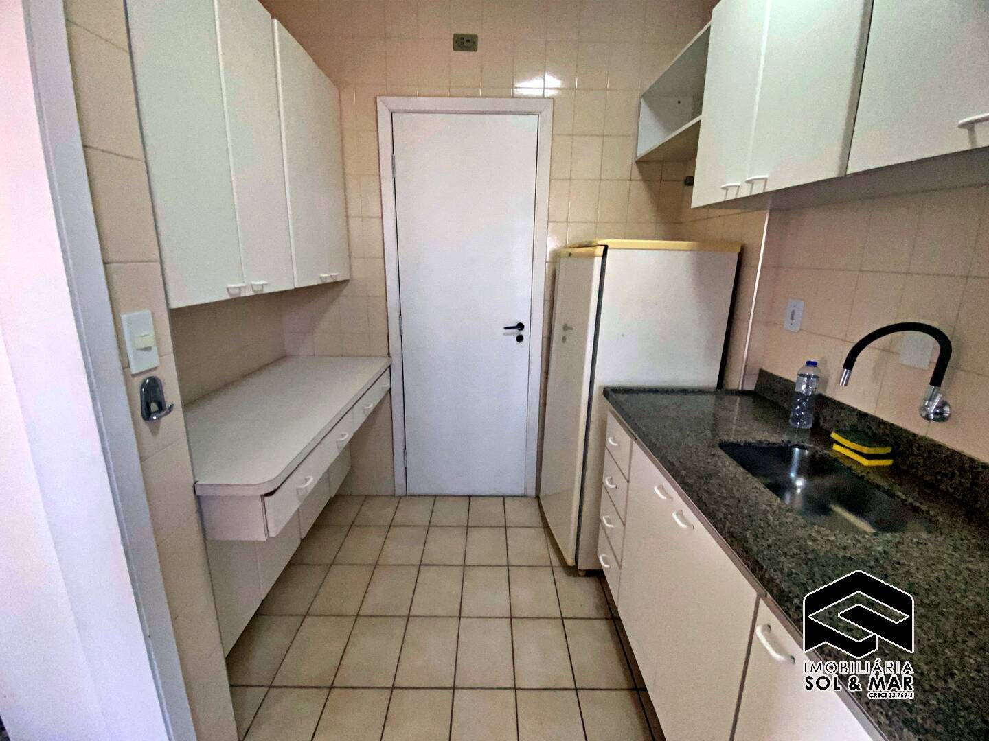 Apartamento à venda e aluguel com 2 quartos, 68m² - Foto 23