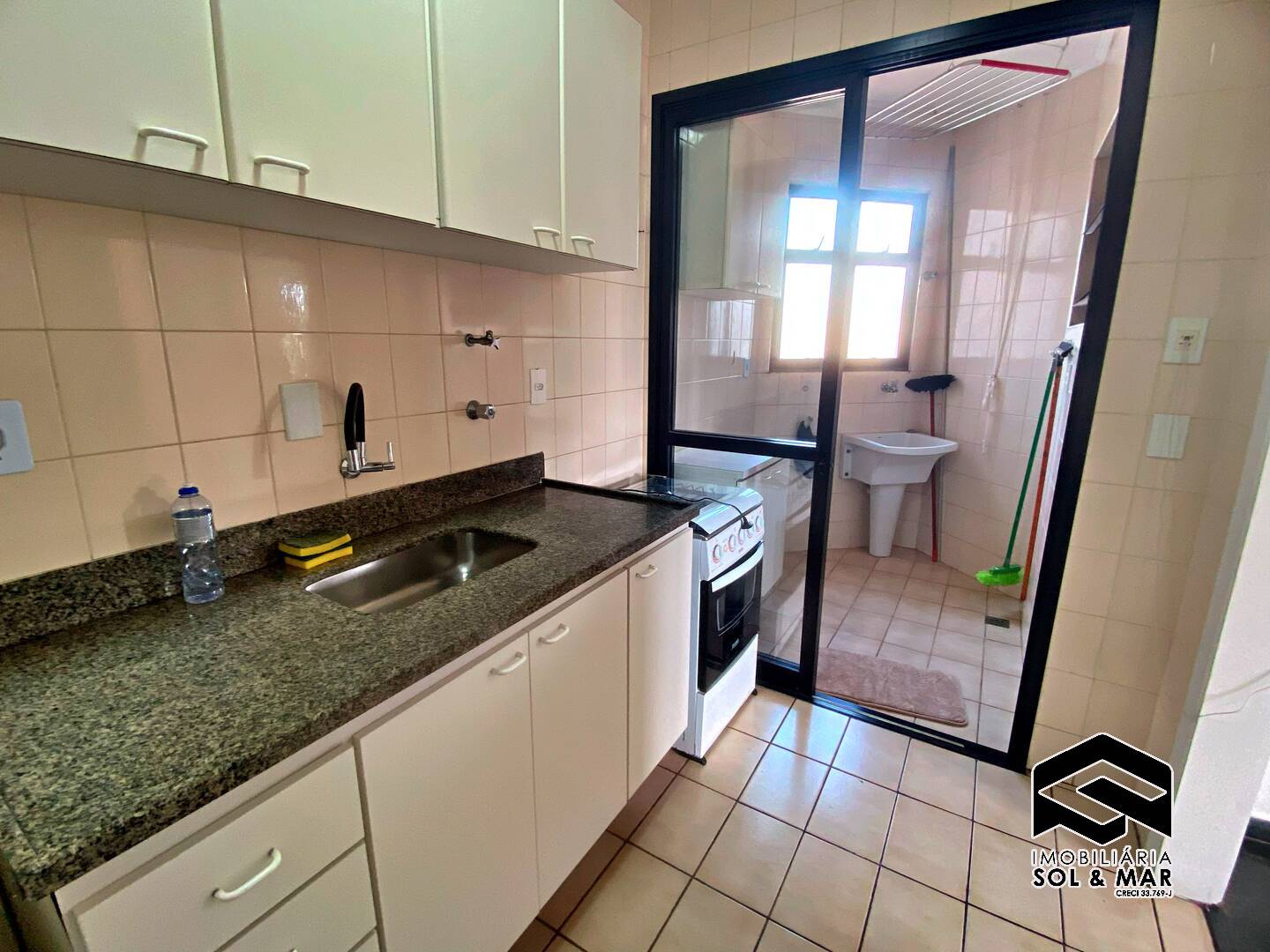 Apartamento à venda e aluguel com 2 quartos, 68m² - Foto 25
