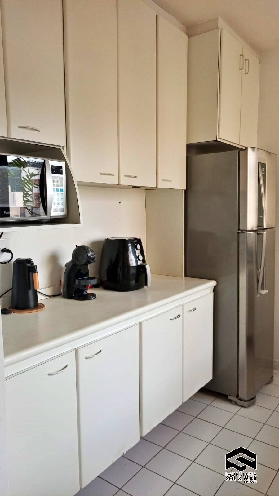 Apartamento à venda com 2 quartos, 73m² - Foto 4