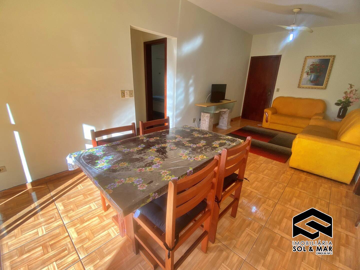 Apartamento à venda com 2 quartos, 75m² - Foto 7