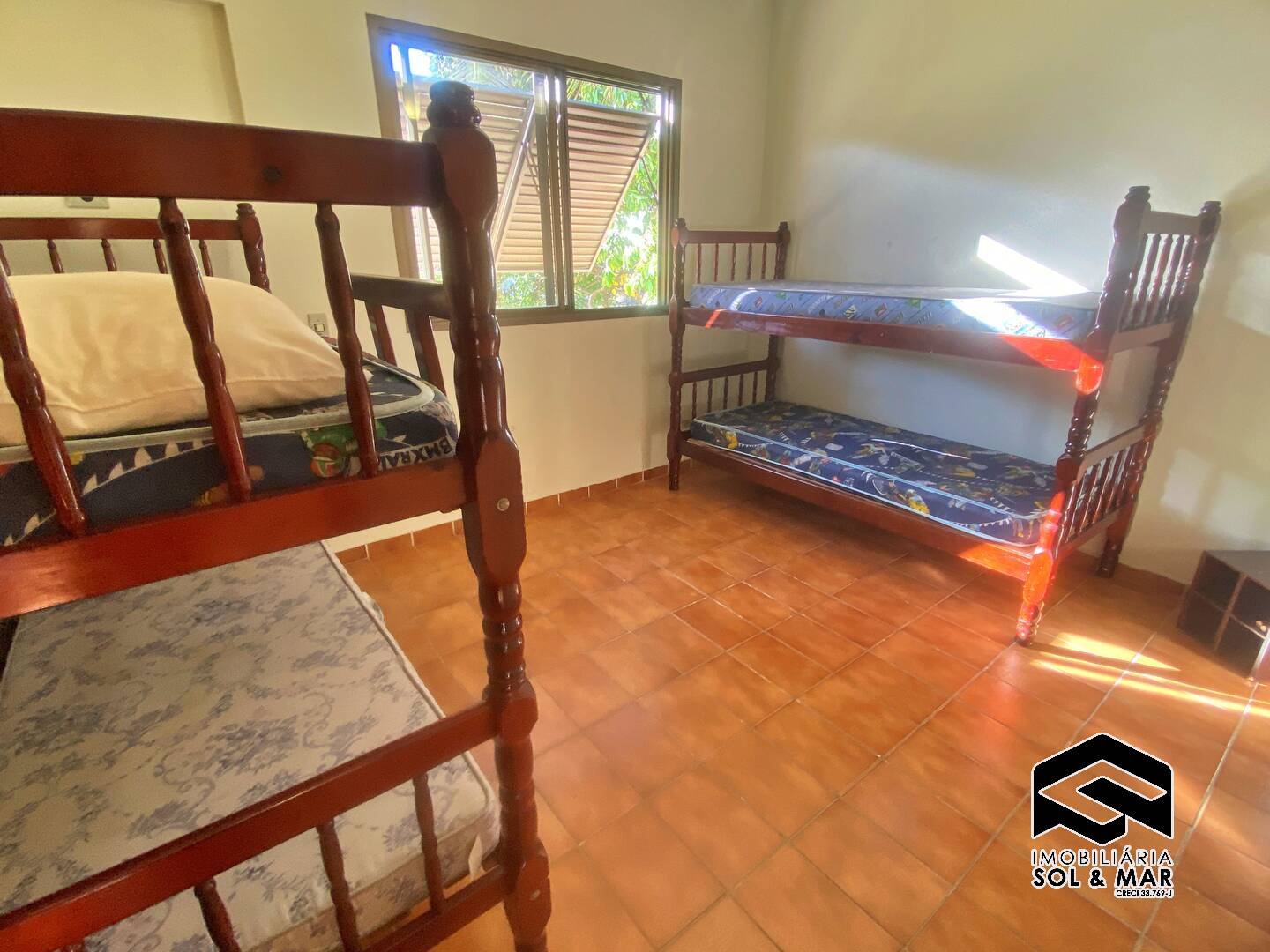 Apartamento à venda com 2 quartos, 75m² - Foto 12