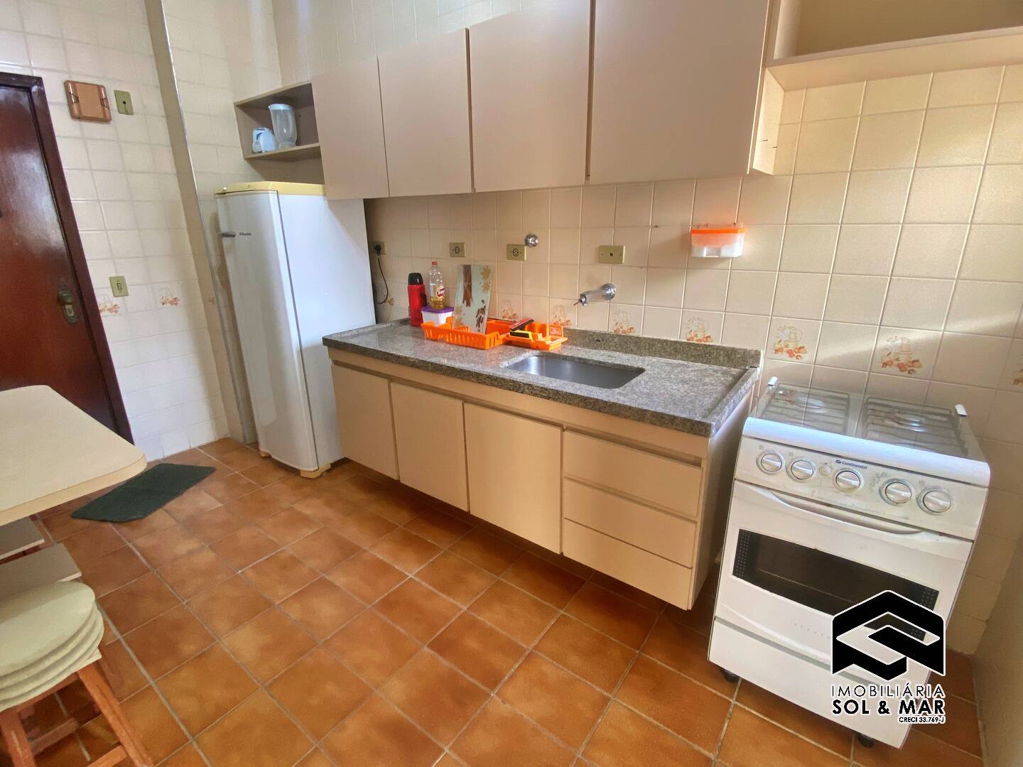 Apartamento à venda com 2 quartos, 75m² - Foto 16