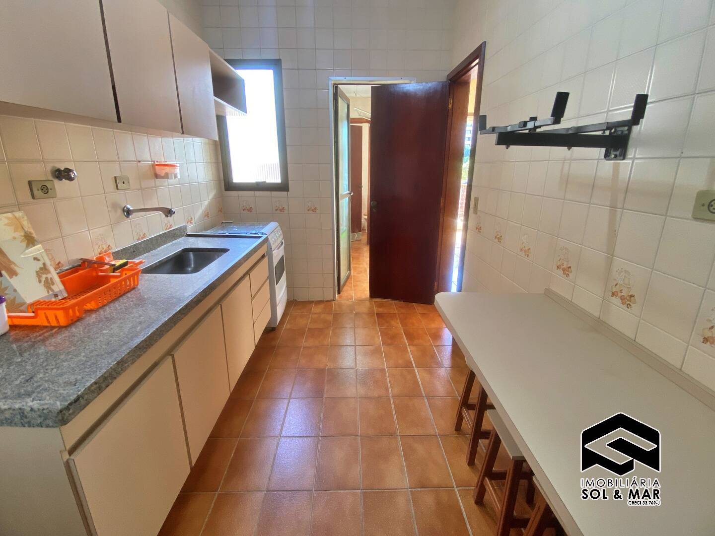 Apartamento à venda com 2 quartos, 75m² - Foto 18