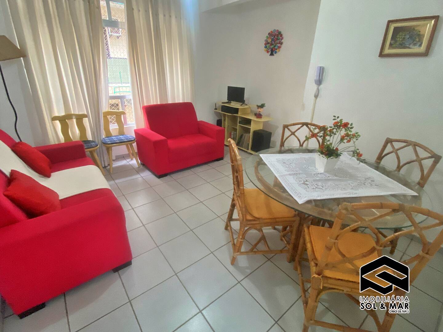 Apartamento à venda com 2 quartos, 65m² - Foto 3