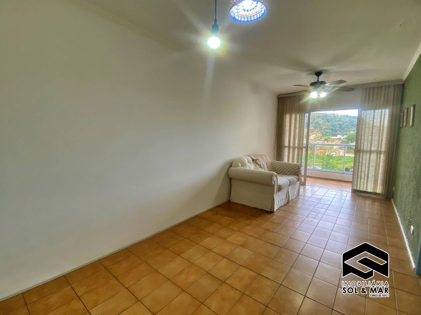 Apartamento para alugar com 3 quartos, 85m² - Foto 3