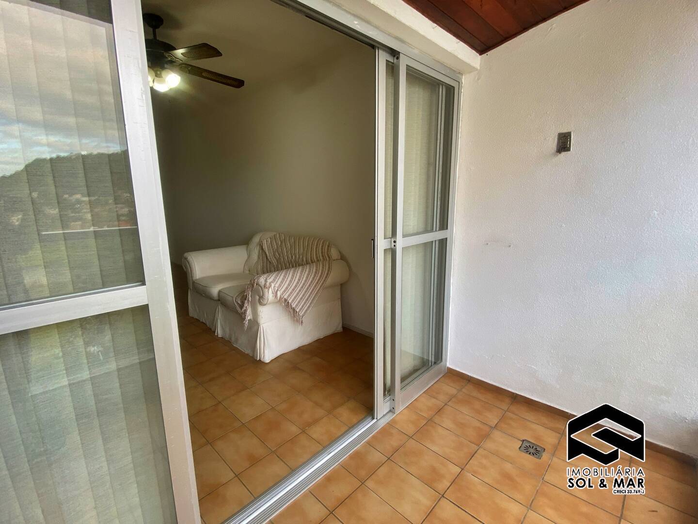 Apartamento para alugar com 3 quartos, 85m² - Foto 6
