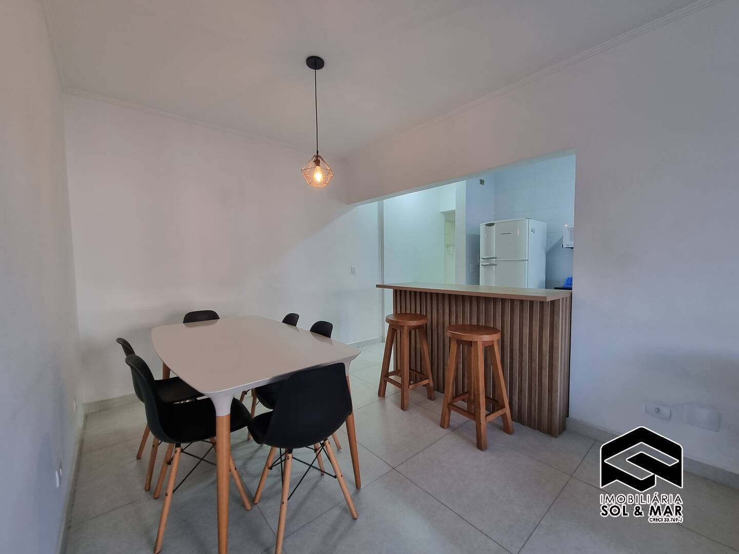 Apartamento para alugar com 2 quartos, 80m² - Foto 3