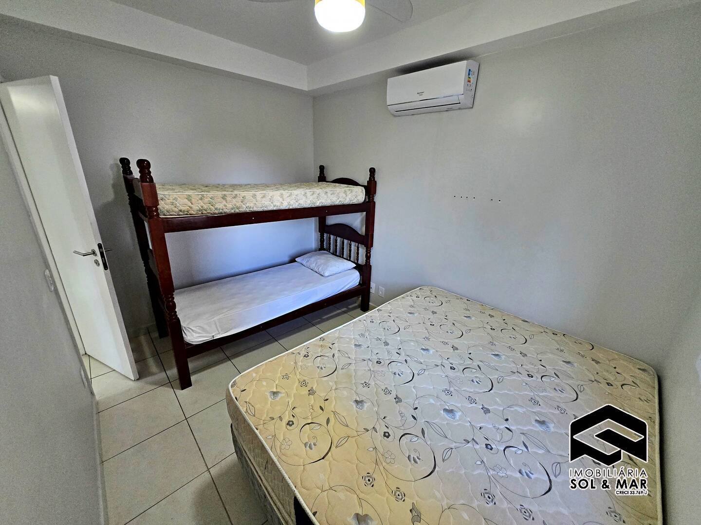 Apartamento à venda com 2 quartos, 60m² - Foto 9