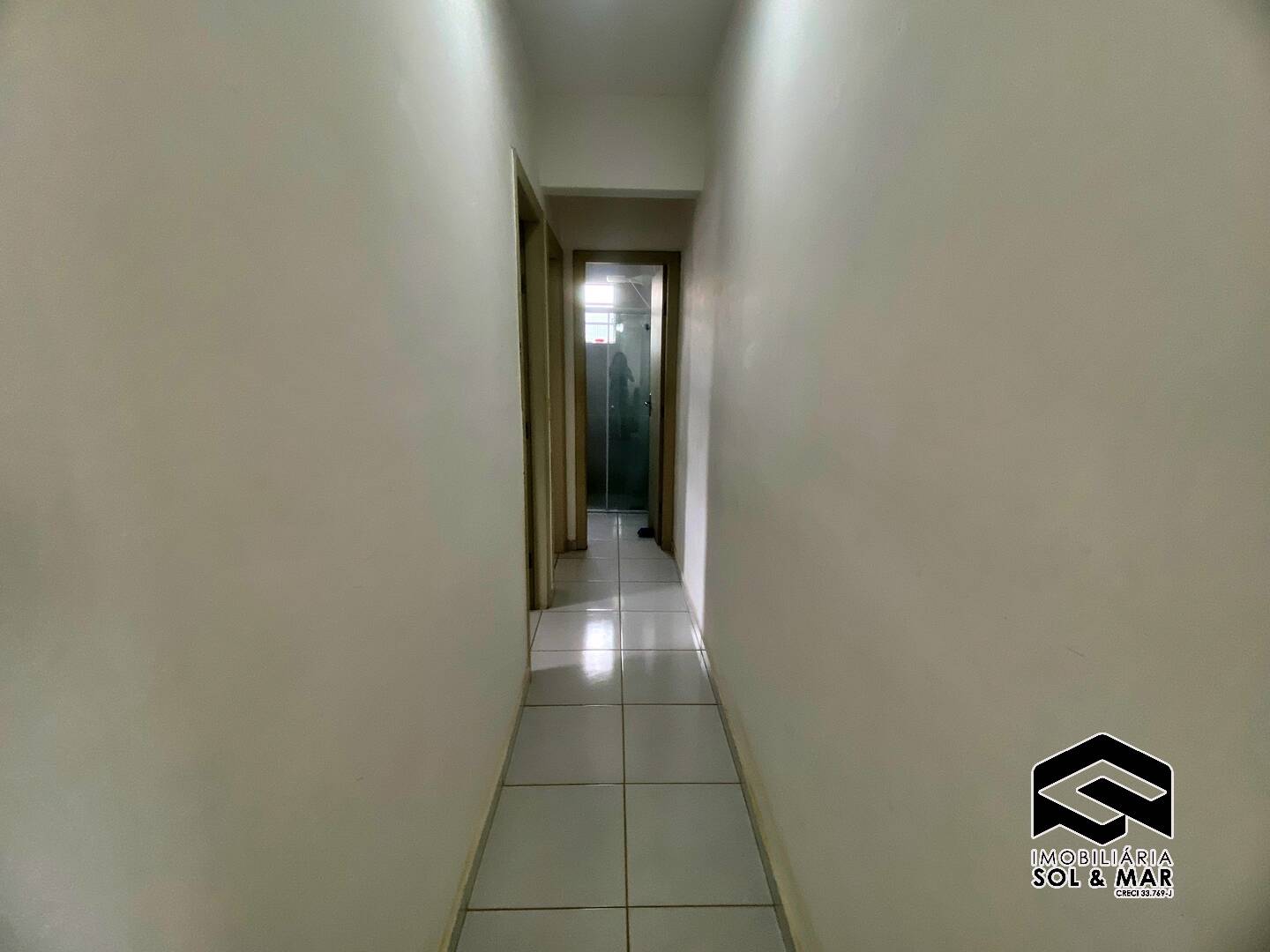 Casa à venda com 2 quartos, 70m² - Foto 7