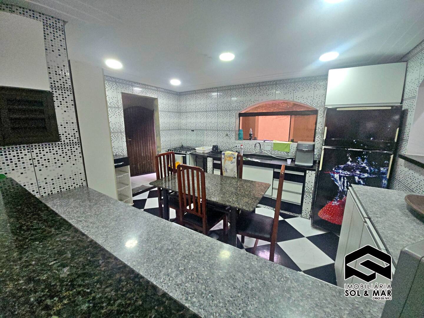 Casa, 6 quartos, 250 m² - Foto 12